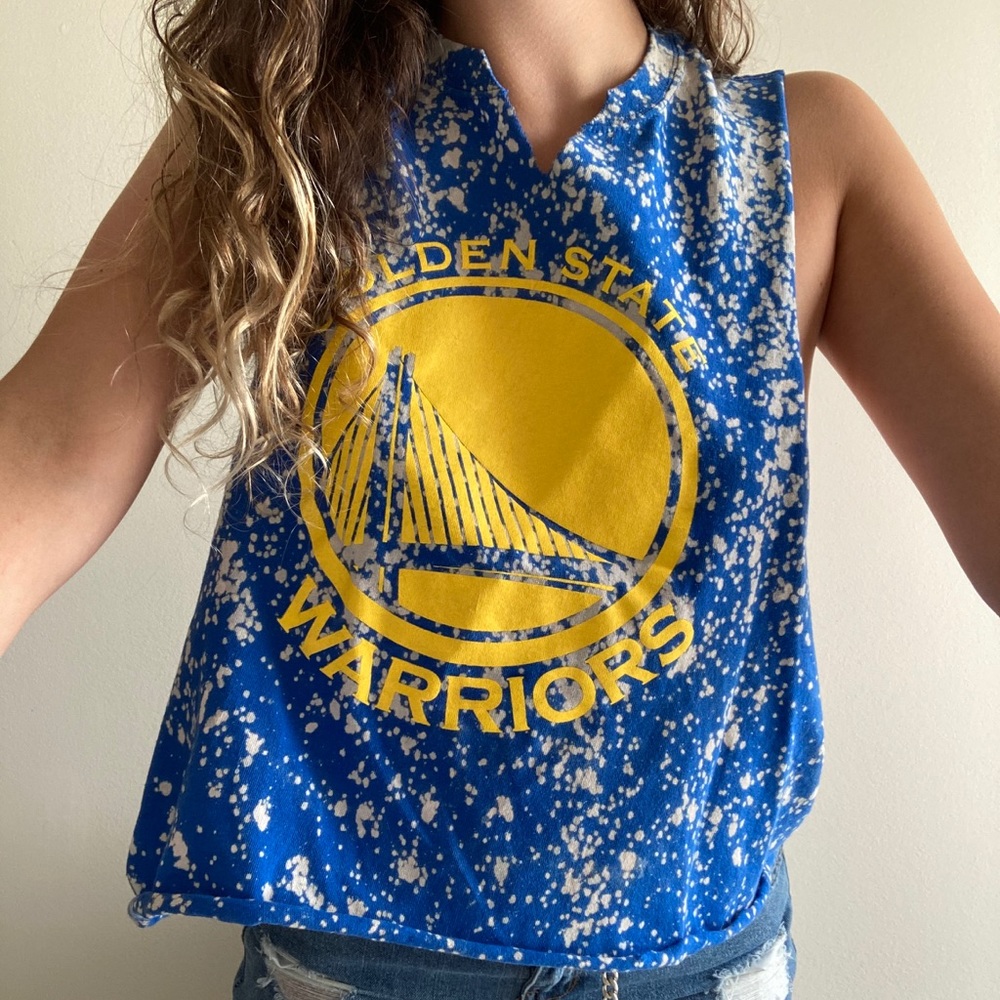 ❗️SOLD❗️Golden State Warriors Muscle Tank💙💛